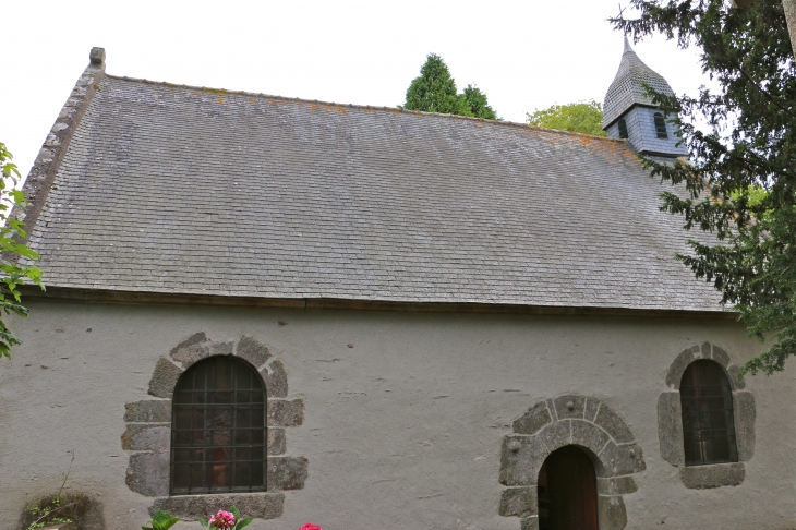 Façade Est de la chapelle sainte Anne - Le Minihic-sur-Rance