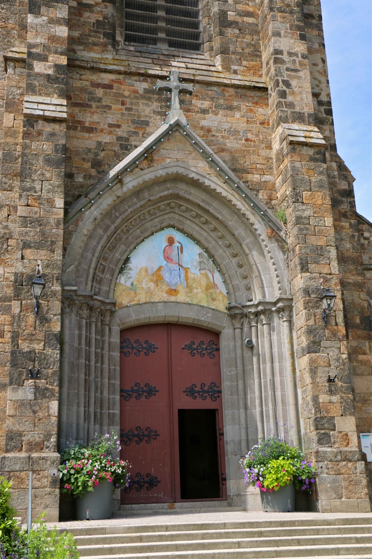 Le portail de l'église saint Pierre - Pleurtuit