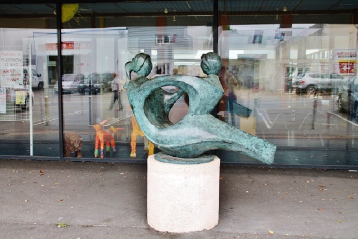 Sculpture - Ploeren