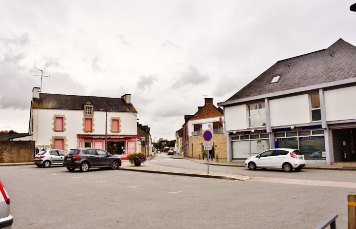La Commune - Réguiny