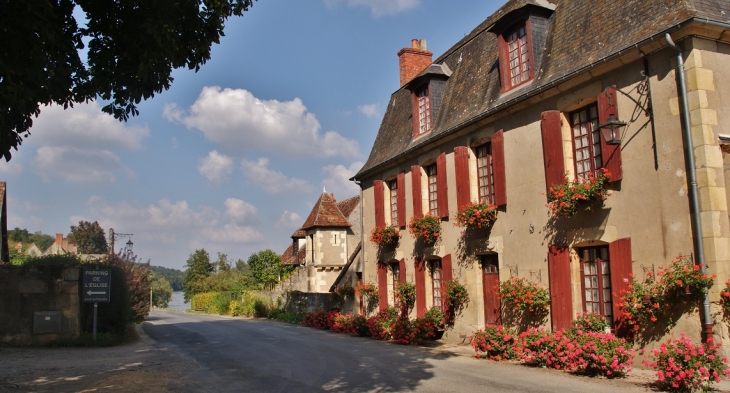  - Apremont-sur-Allier