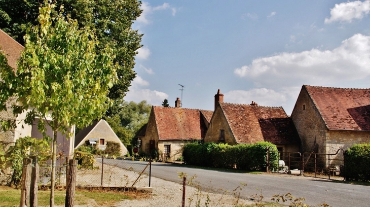  - Apremont-sur-Allier