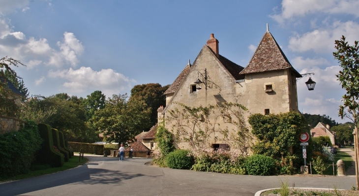  - Apremont-sur-Allier