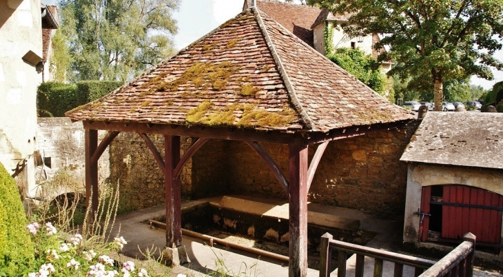 Le Lavoir - Apremont-sur-Allier