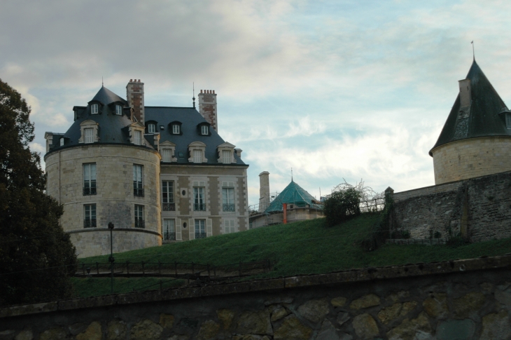 Le chateau - Apremont-sur-Allier