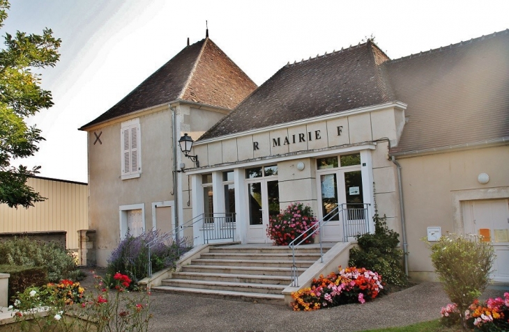 La Mairie - Argenvières