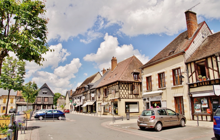 La Commune - Aubigny-sur-Nère