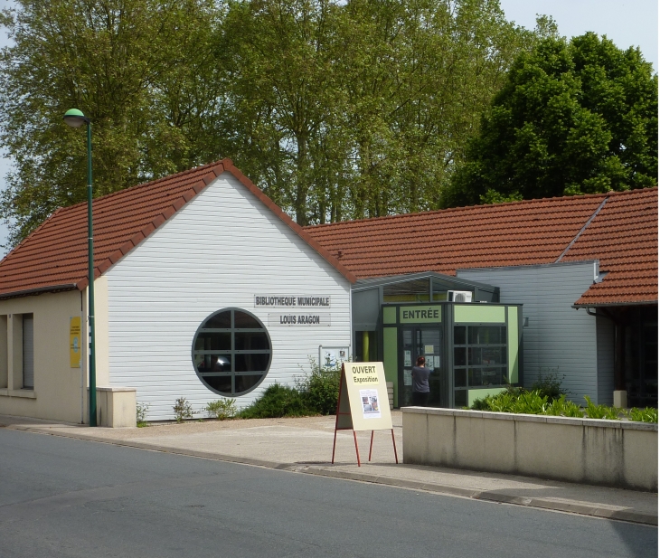 Bibliothéque louis Aragon - Foëcy