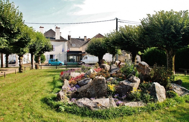 Parc de la Mairie - Jouet-sur-l'Aubois