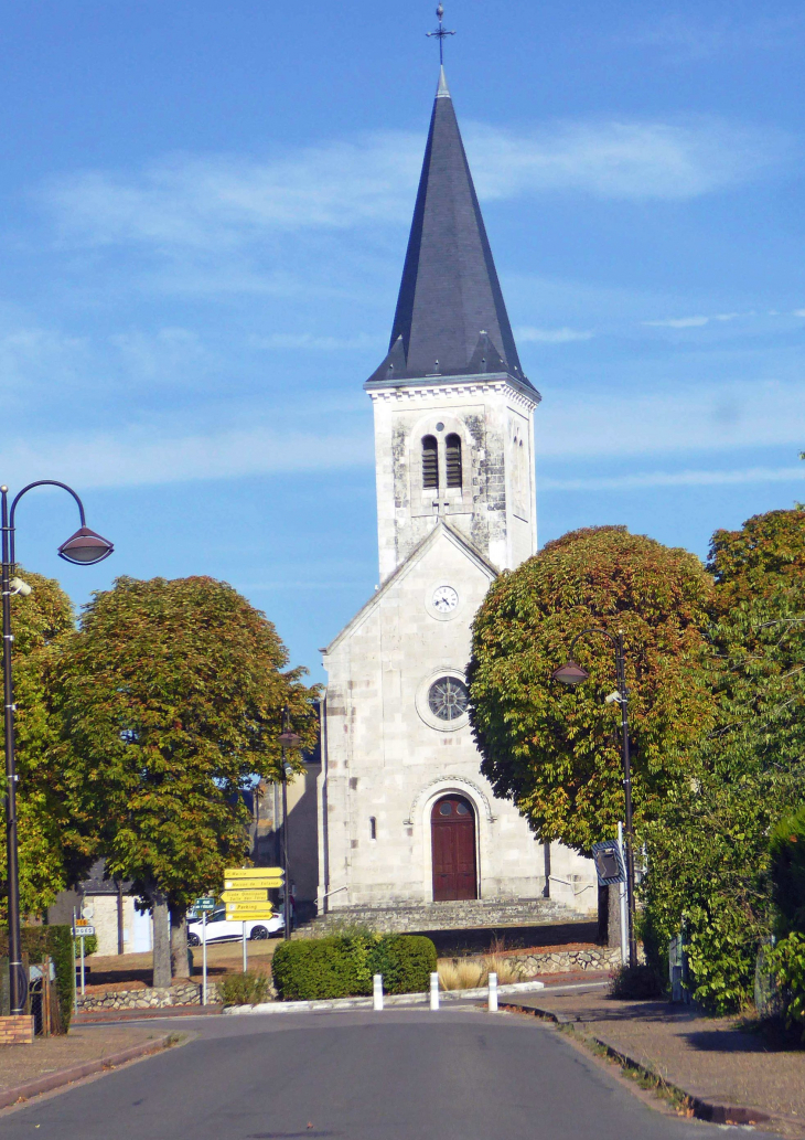 L'église - La Chapelle-Saint-Ursin