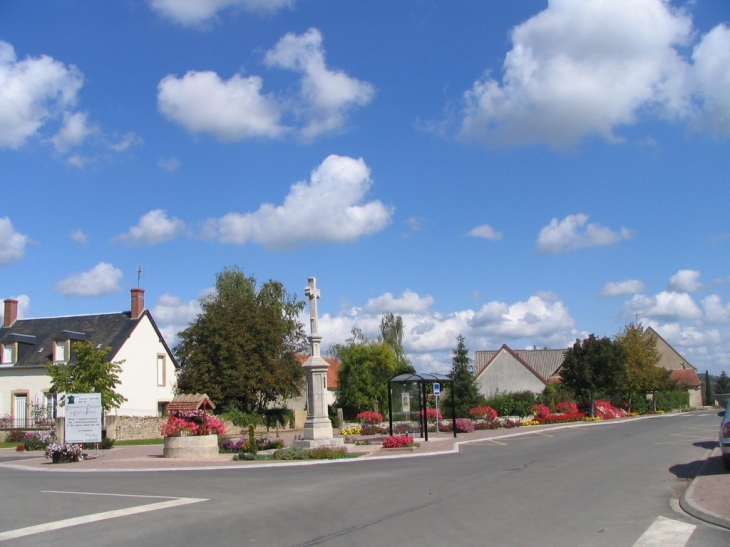 Place de la mairie - La Groutte