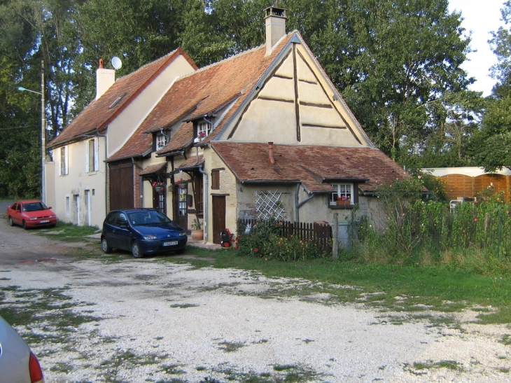 Jolie maison à La Madeleine - Léré