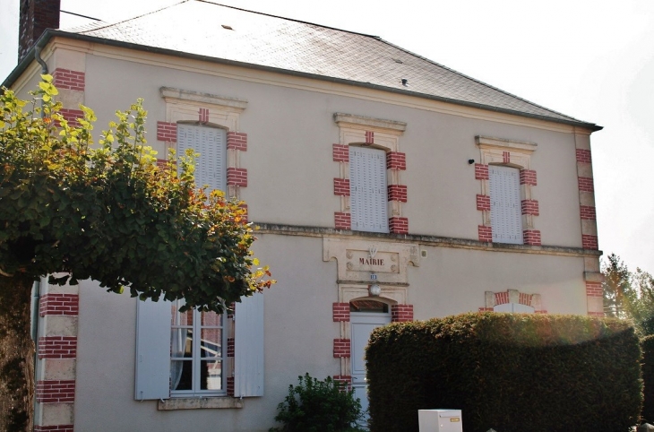 La Mairie - Lugny-Champagne