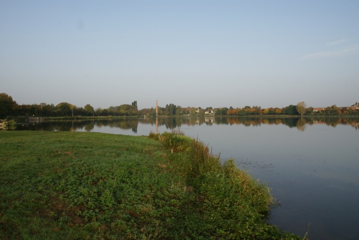 Plan d'eau de Mareuil sur Arnon - Mareuil-sur-Arnon