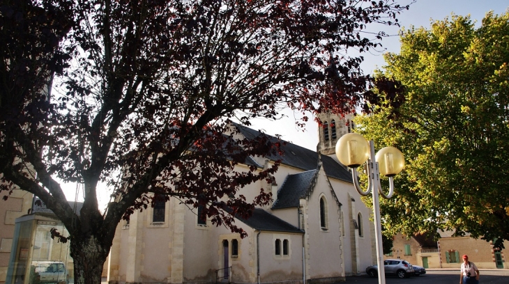 ;;église Saint-Aignan - Marseilles-lès-Aubigny