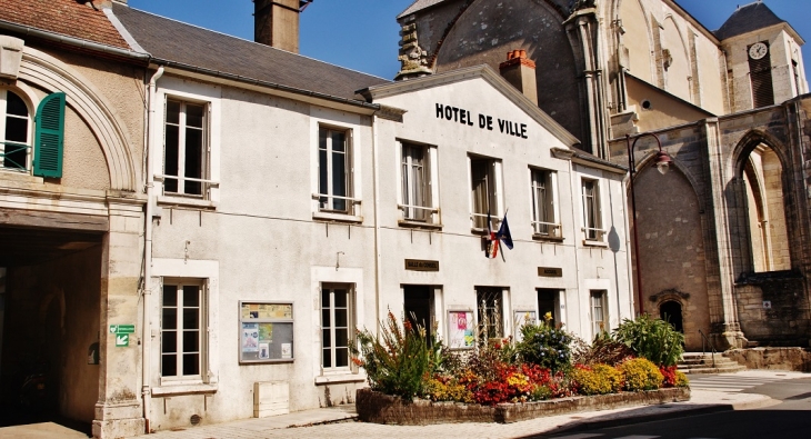 Hotel-de-Ville - Saint-Satur