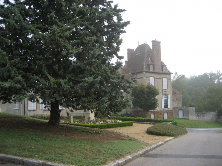 Maison de maitre à Santranges