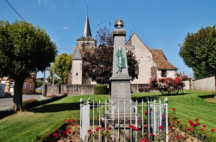 Monument aux Morts - Subligny