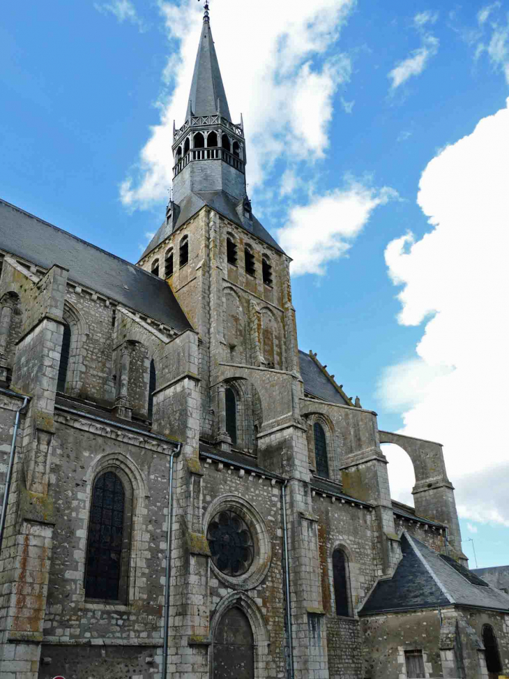 L'église Notre Dame - Bonneval