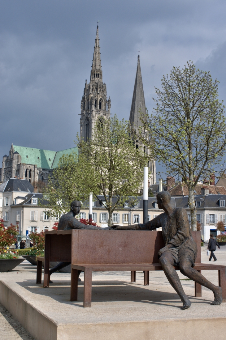 Pause - Chartres