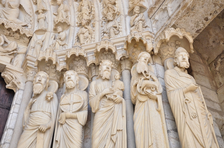 CHARTRES LA CATHEDRALE