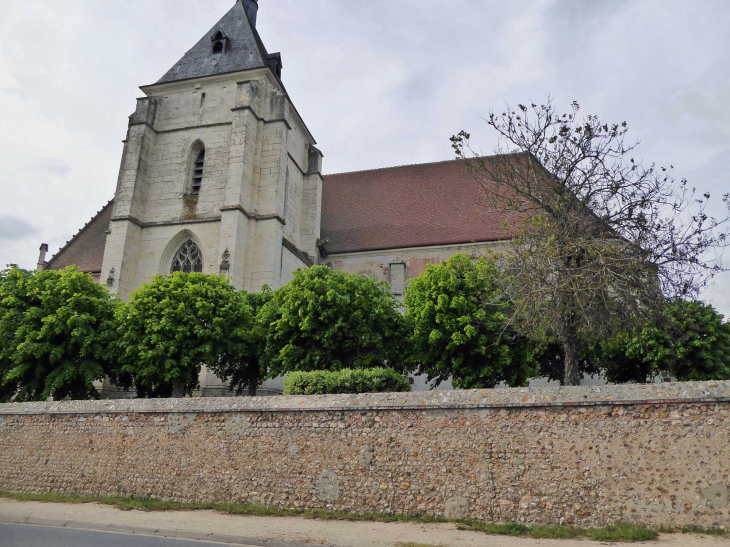 L'église - Courville-sur-Eure