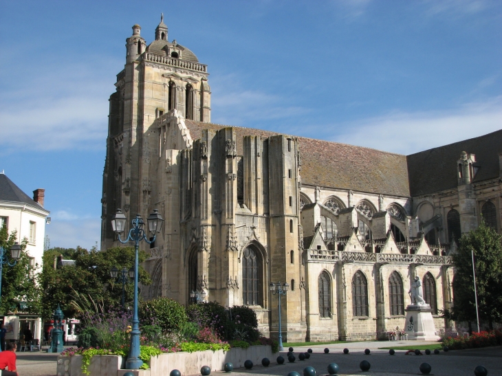 Dreux : l'église