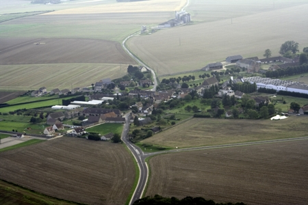 Survol de ma commune en ULM - Favières