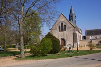 La place de l'église - Germignonville