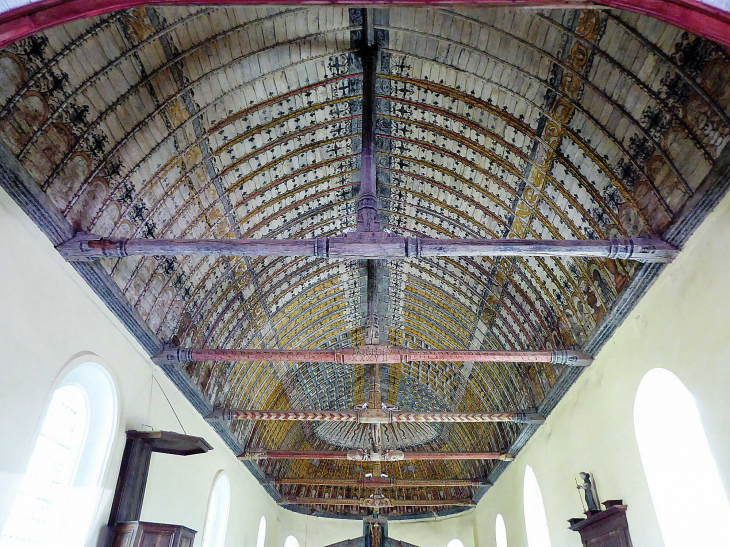 Le plafond de l'église - La Croix-du-Perche