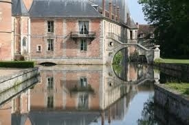  - Maintenon