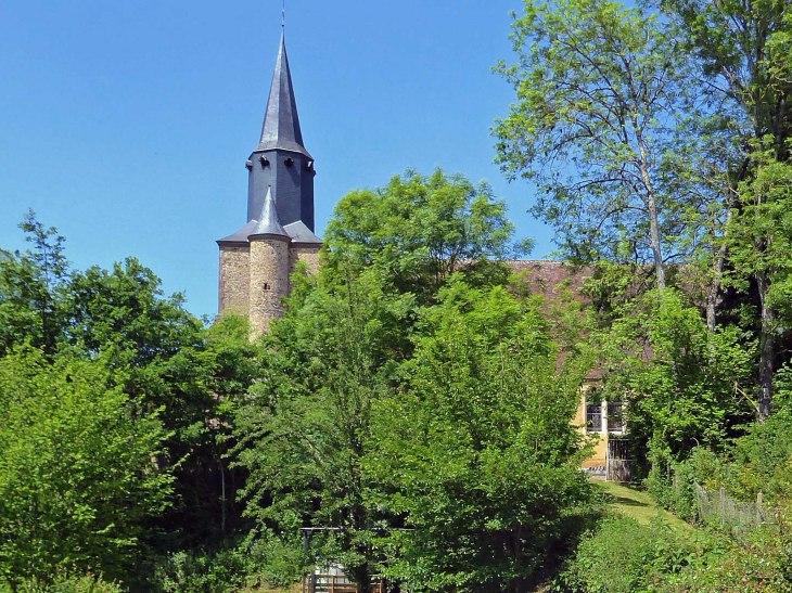 L'église - Montigny-le-Chartif