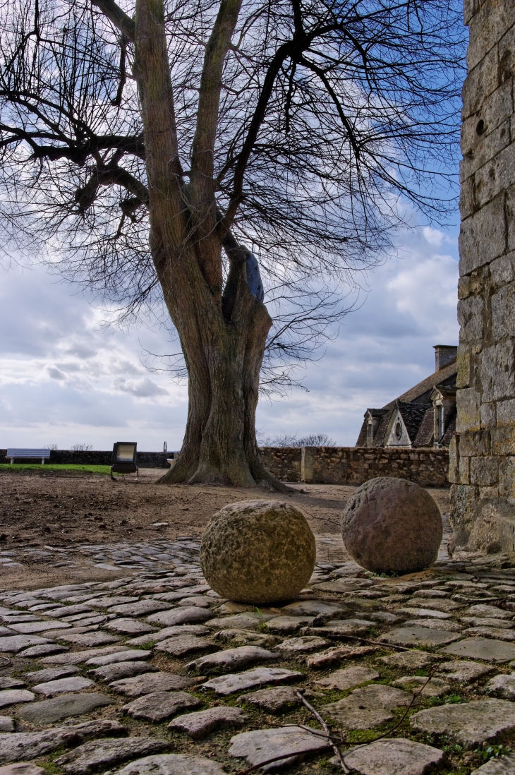  - Nogent-le-Rotrou