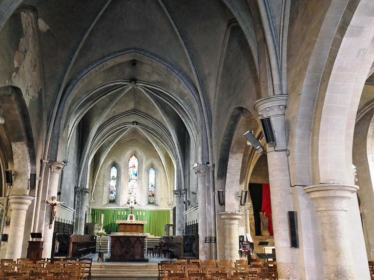 L'intérieur de l'église Notre Dame - Nogent-le-Rotrou