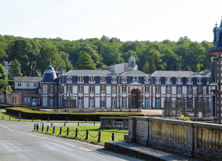 Le château des Vaux - Saint-Maurice-Saint-Germain