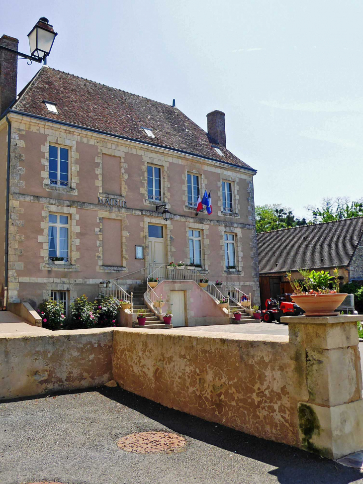 La mairie - Souancé-au-Perche