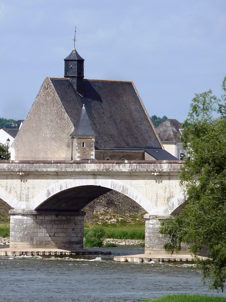 La chapelle du bout du pont - Amboise