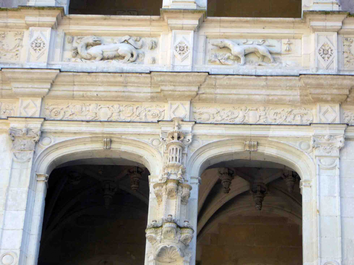 Le château façade Nord : l'escalier d'honneur - Azay-le-Rideau