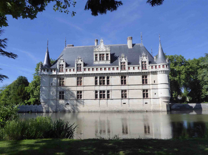 Le château façade Sud - Azay-le-Rideau