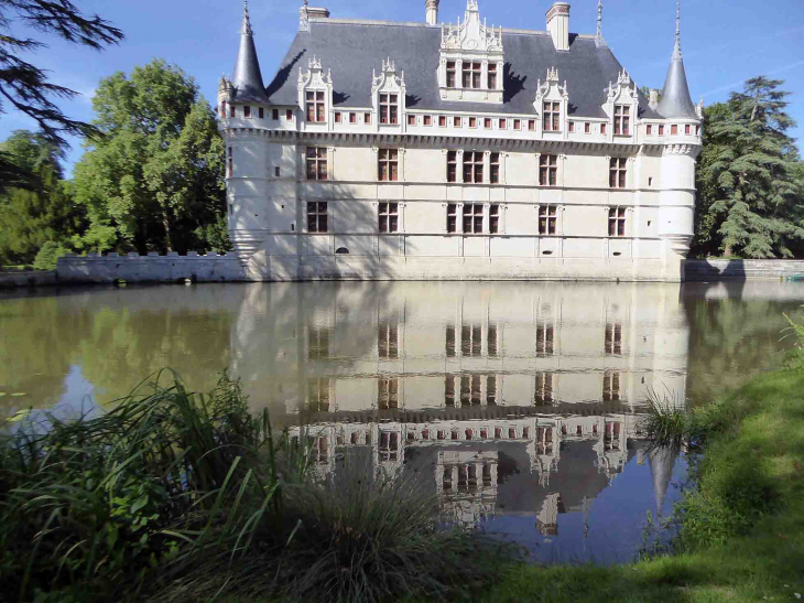 Le château façade Sud - Azay-le-Rideau