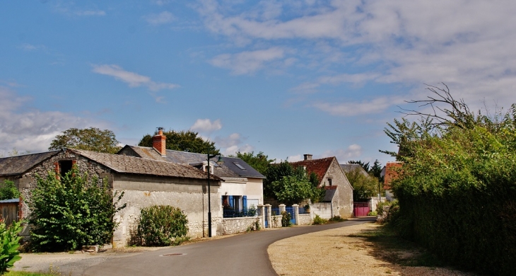 Le Village - Bossée