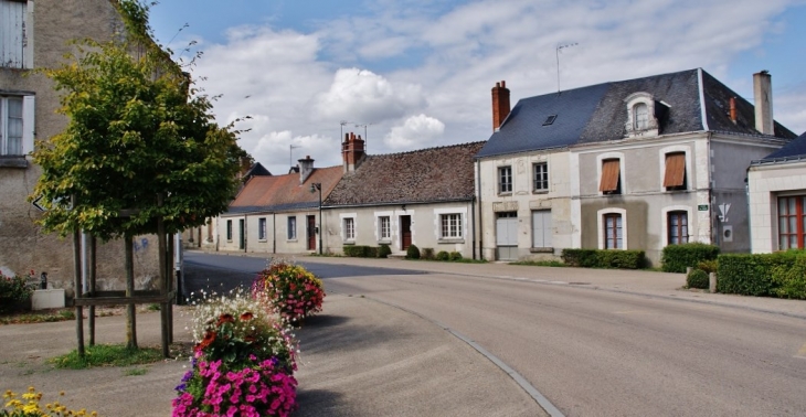 Le Village - Bossée