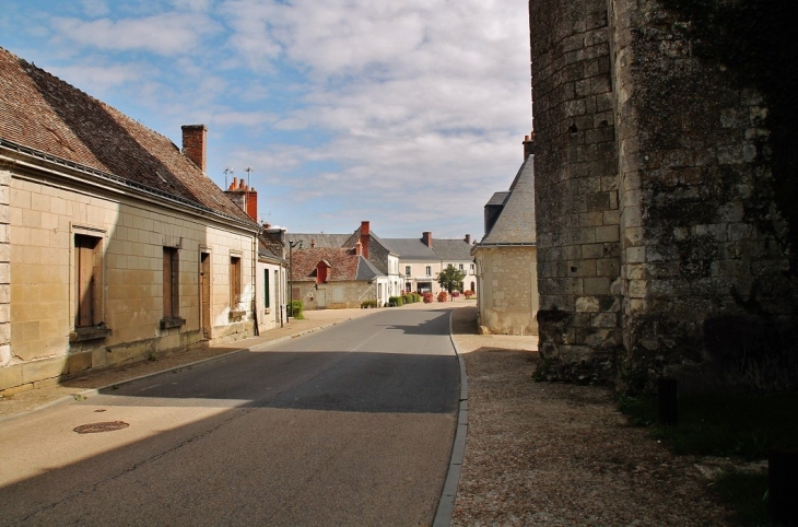 Le Village - Bossée