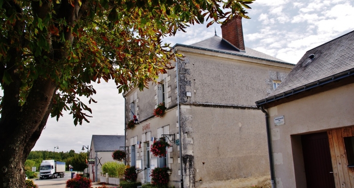 La Mairie - Bossée