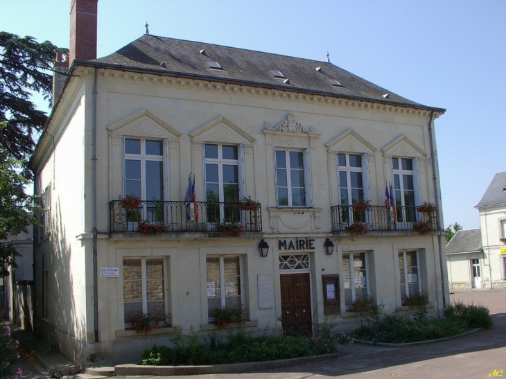 La mairie - Bréhémont