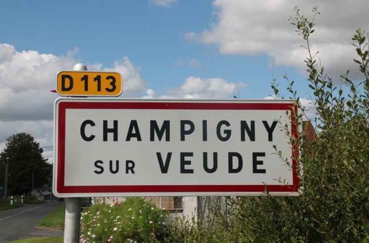  - Champigny-sur-Veude