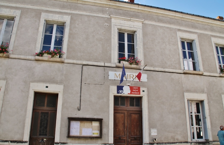 La Mairie - Champigny-sur-Veude