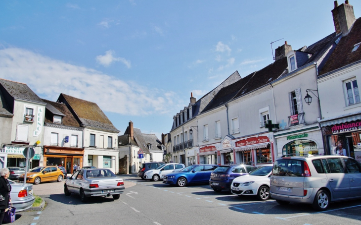 La Commune - Château-Renault