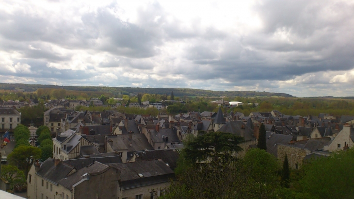 Ville-chinon-vue-de-la-forteresse-photo-giliane-kaltenbach