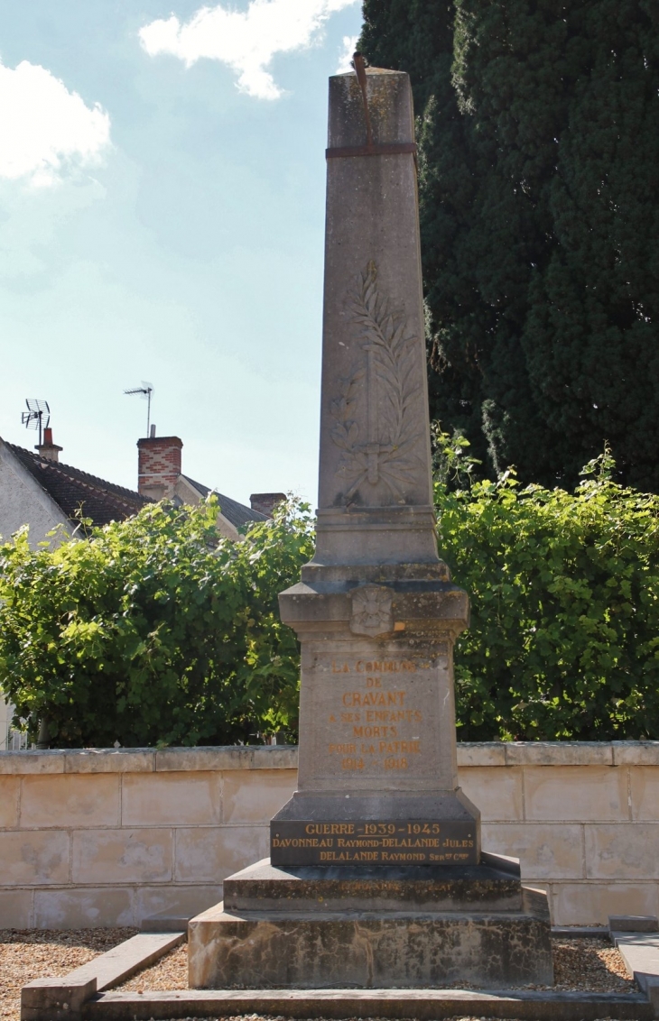 Monument-aux-Morts - Cravant-les-Côteaux